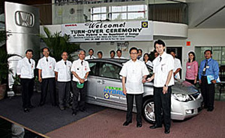 Honda Cars And Doe Introduces Hybrid Technology Auto News Honda Cars And Doe Introduces Hybrid Technology Auto News