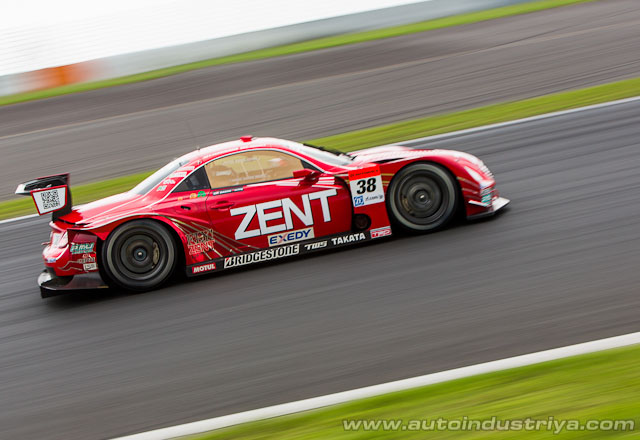 2013 Super GT: Zent Cerumo SC430 claims Round 6 to take first win