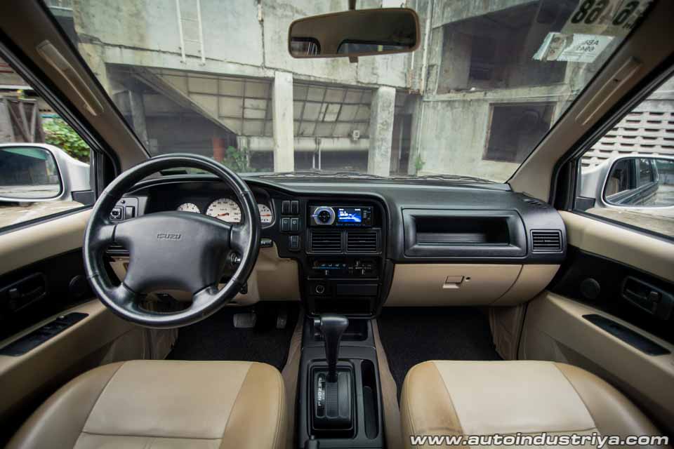 2017 Isuzu Crosswind Sportivo X AT Car Reviews