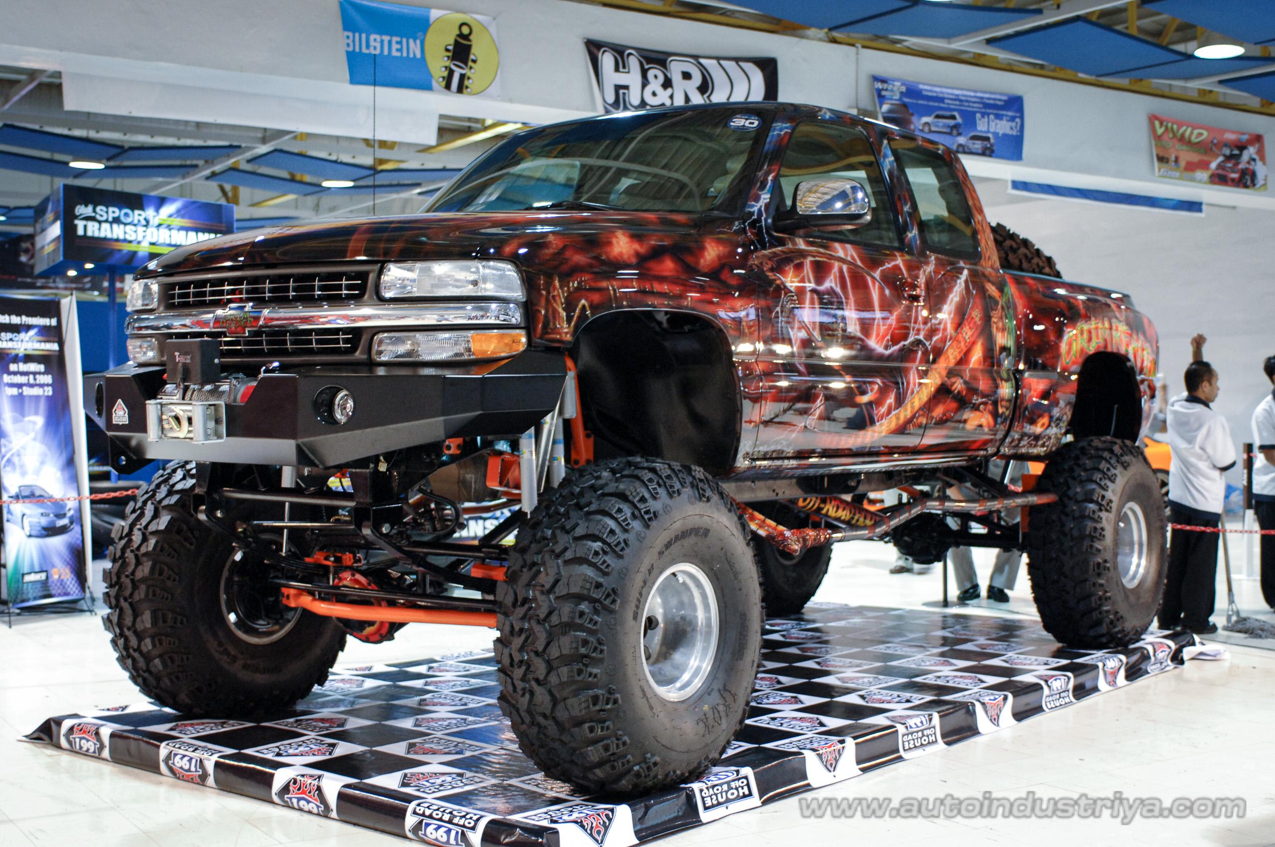 2006 Custom Car and Sport Truck Show Auto Shows