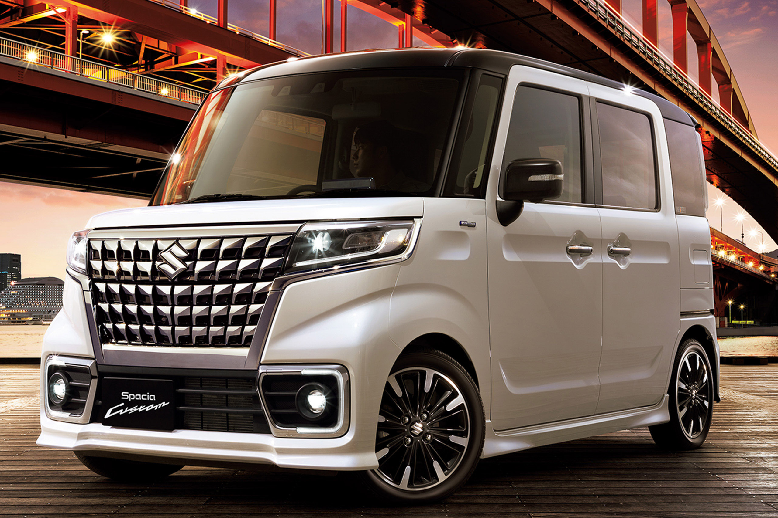 This Suzuki kei car looks like a mini Alphard - Auto News